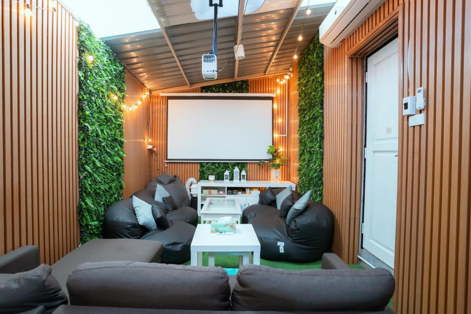420 Hostel - Ekkamai Buds & Beds Bangkok Exterior foto